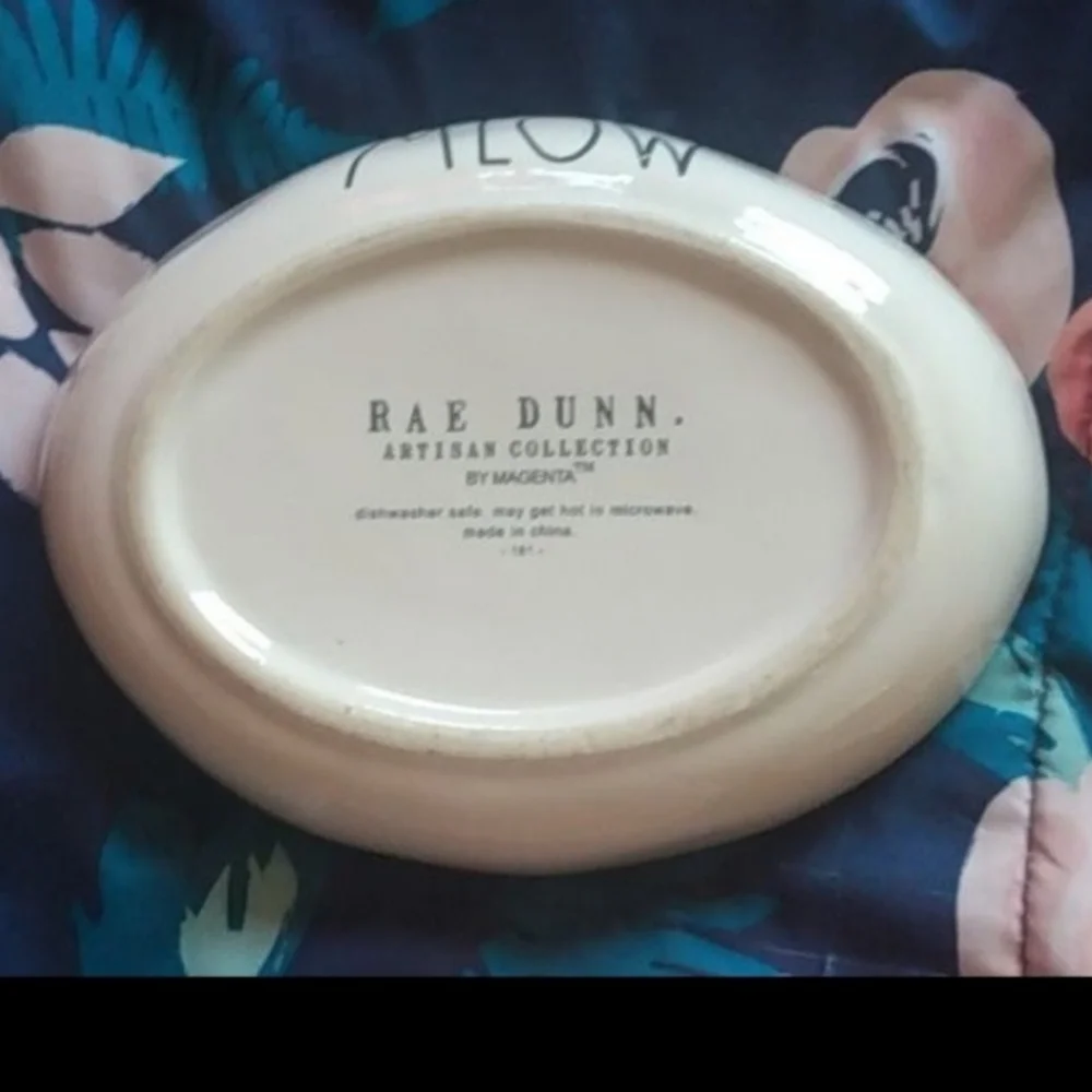 Rae Dunn cat bowl says meow on it